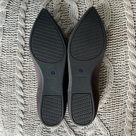 Rothy’s “The Point” Shoe in Mink. Size 10.5 - Picture 5 of 6